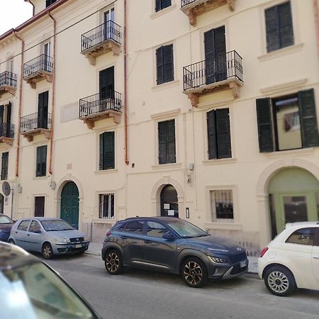 Casa Spinetta Malaspina - Verona Apartments ภายนอก รูปภาพ